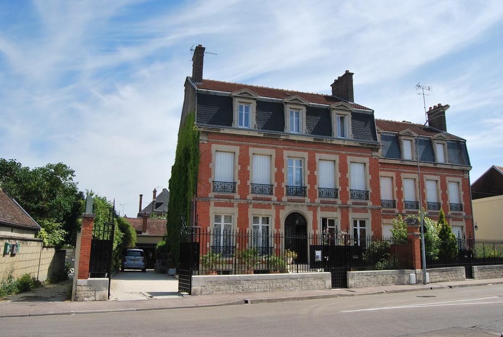 Chambre D'Hotes L'Ambroise Труа Экстерьер фото